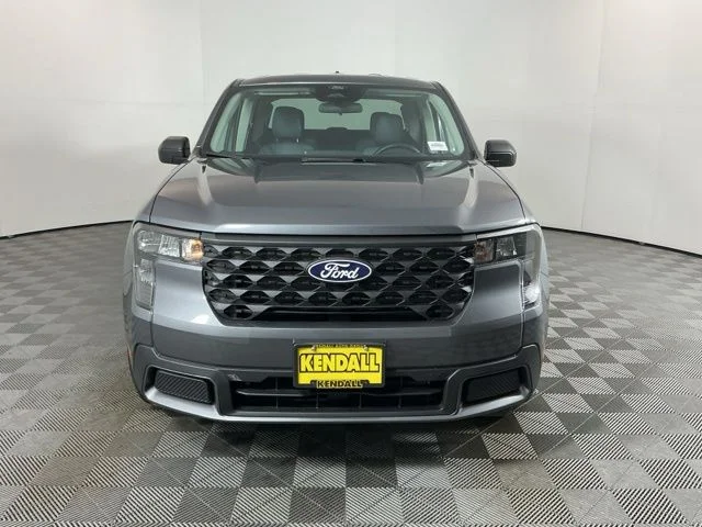 New 2026 Carbonized Gray Metallic Ford XLT image 2