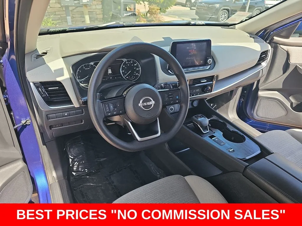 Used 2023 Blue Nissan SV image 15