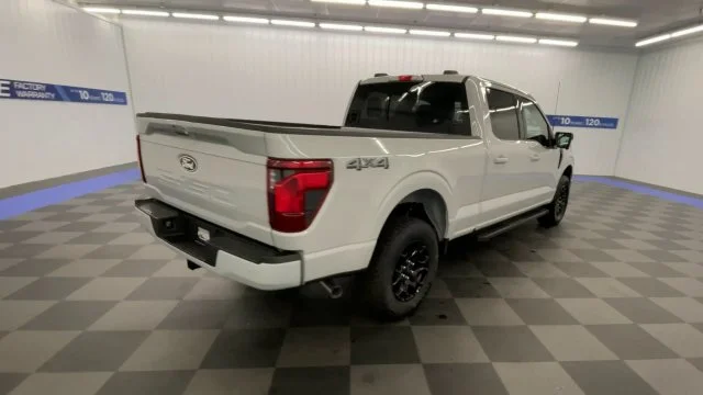New 2026 Avalanche Ford XLT image 8