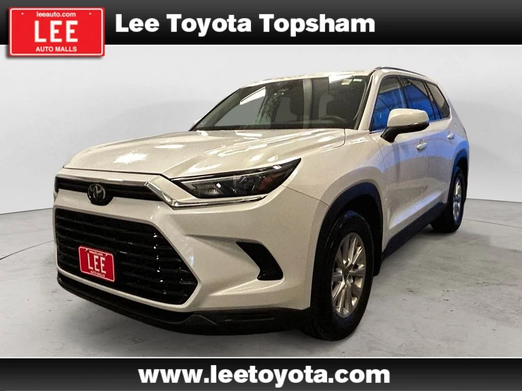 Used 2024 Pearl Toyota XLE image 1