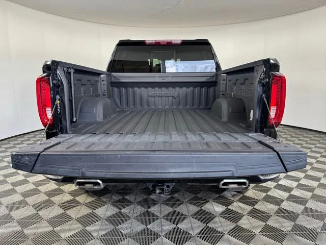 Used 2024 Onyx Black GMC AT4 image 21