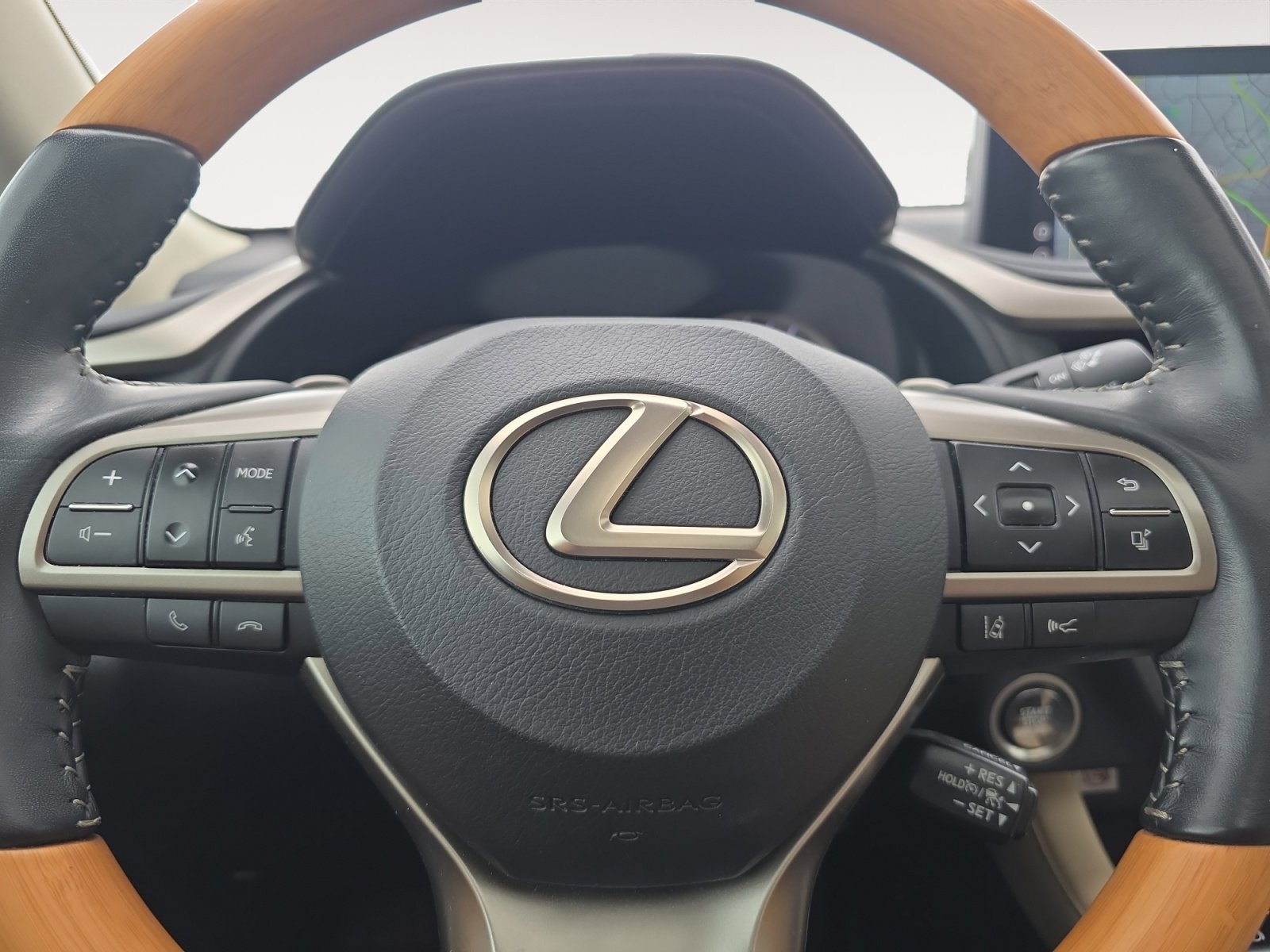 Used 2022 Atomic Silver Lexus RX 350 image 11