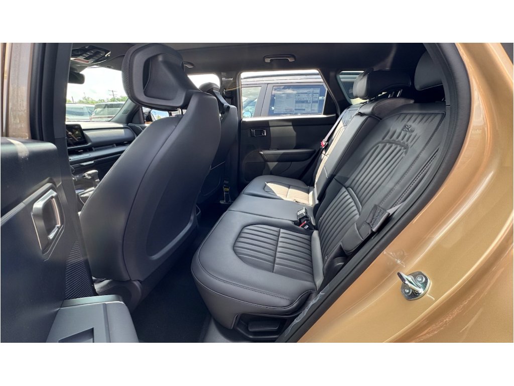 New 2027 Terrain Brown Kia X-Line S image 25