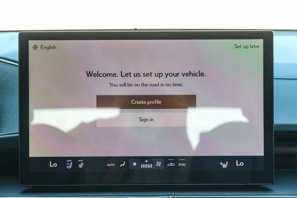New 2026 Cloudburst Gray Lexus ES 350e PREMIUM image 14
