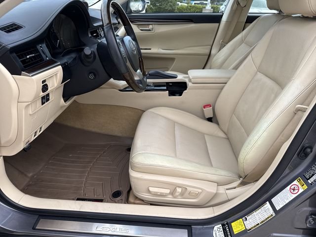 Used 2014 Nebula Gray Pearl Lexus 350 image 17