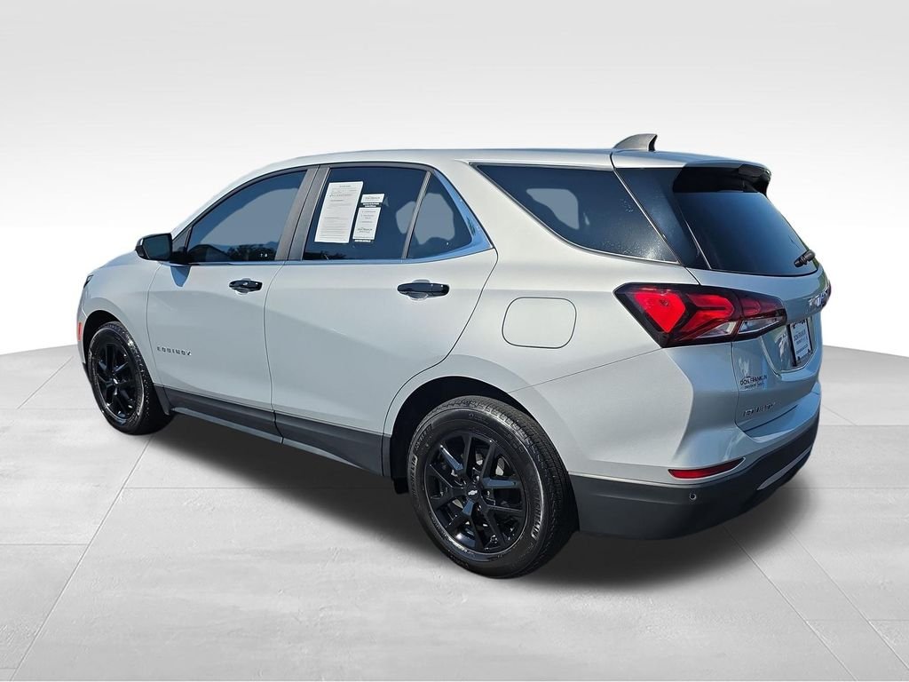 Used 2022 Silver Chevrolet LT image 8