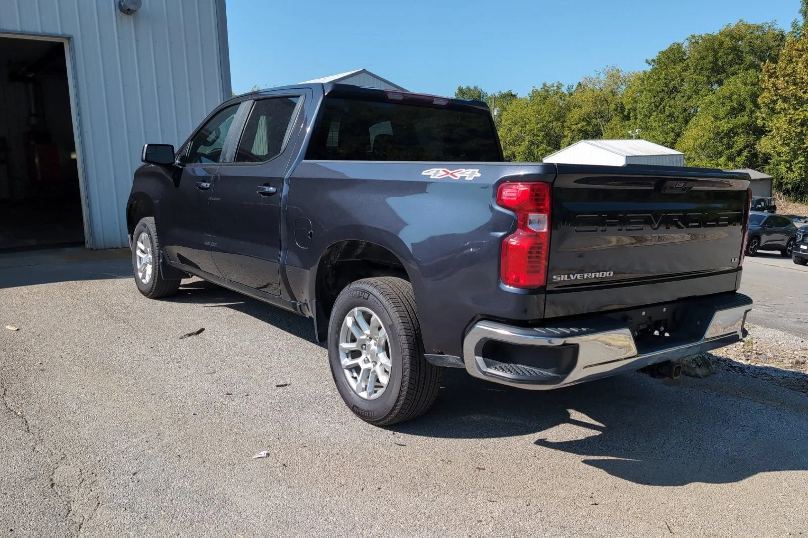 Used 2024 Dark Ash Metallic Chevrolet LT (2FL) image 8
