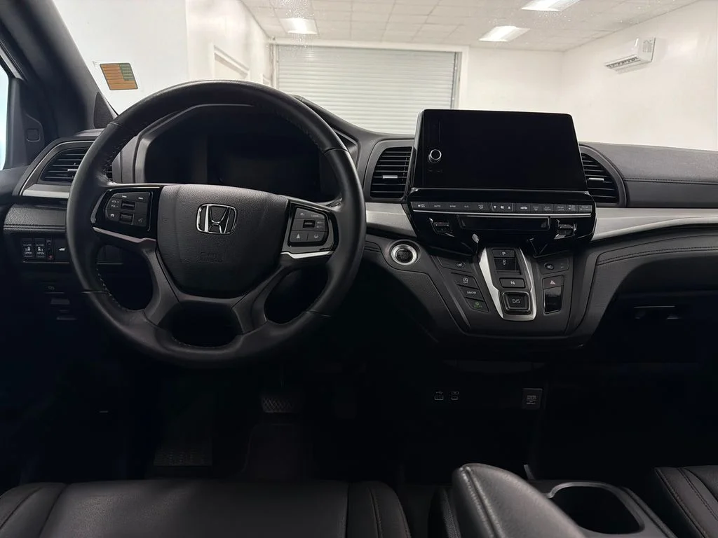 Used 2025 White Honda Sport-L image 12