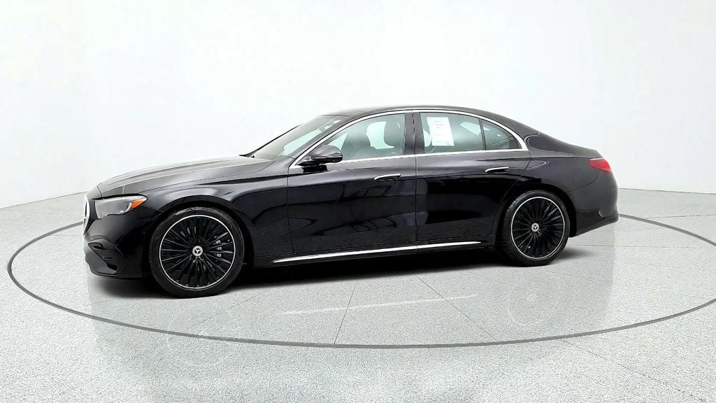 Used 2025 Black Mercedes-Benz E 450 4MATIC® Sedan image 8