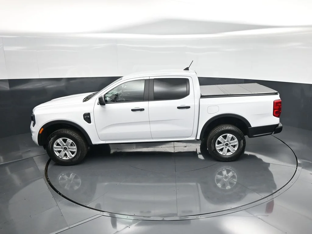 Certified Used 2025 White Ford XL image 40