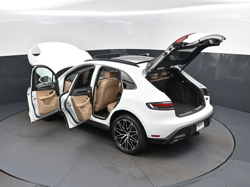 Used 2024 White Porsche Base image 47