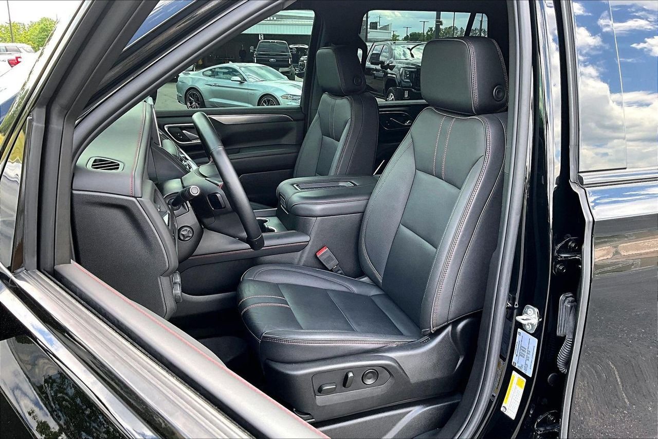 Used 2023 Black Chevrolet 4WD RST image 23