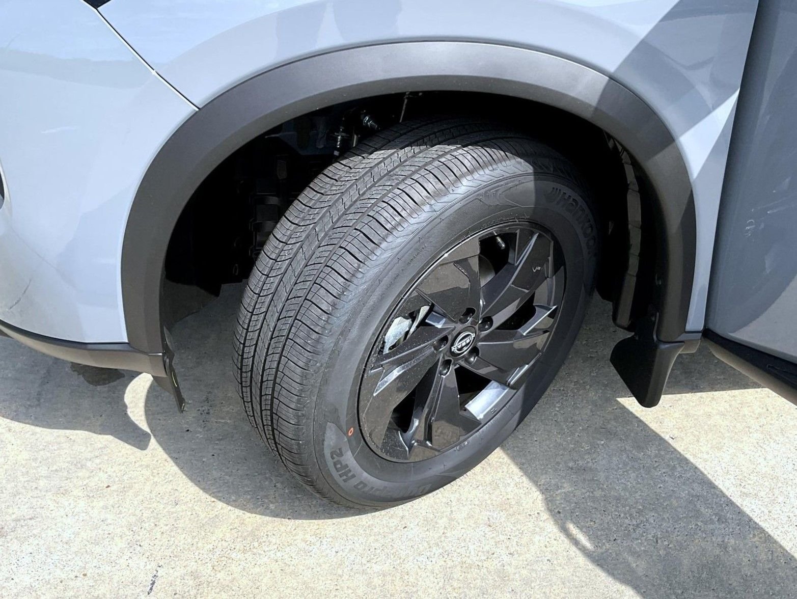New 2026 Boulder Gray Pearl Nissan SV image 24