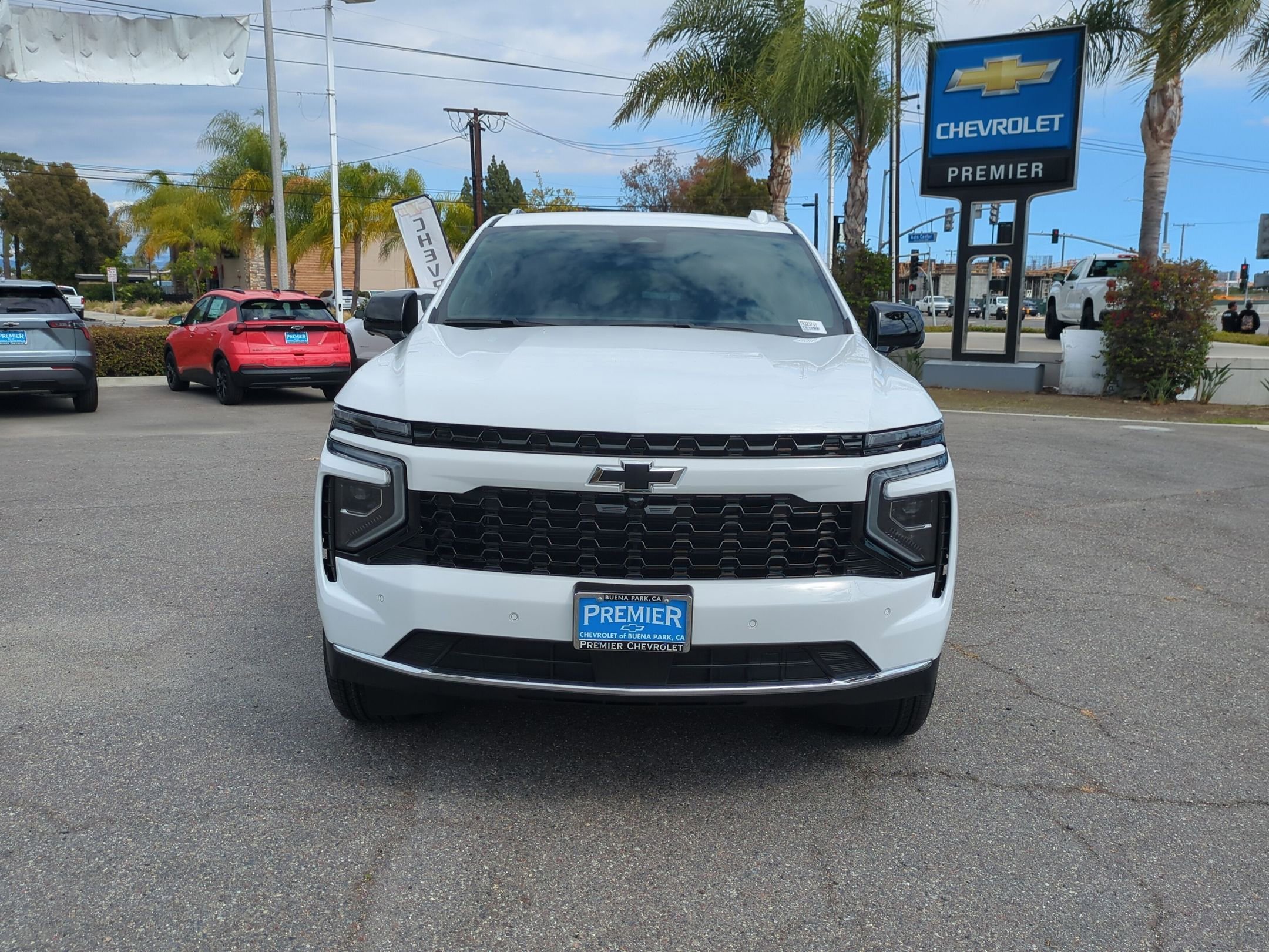 2026 Chevrolet Suburban LS - Photo 8