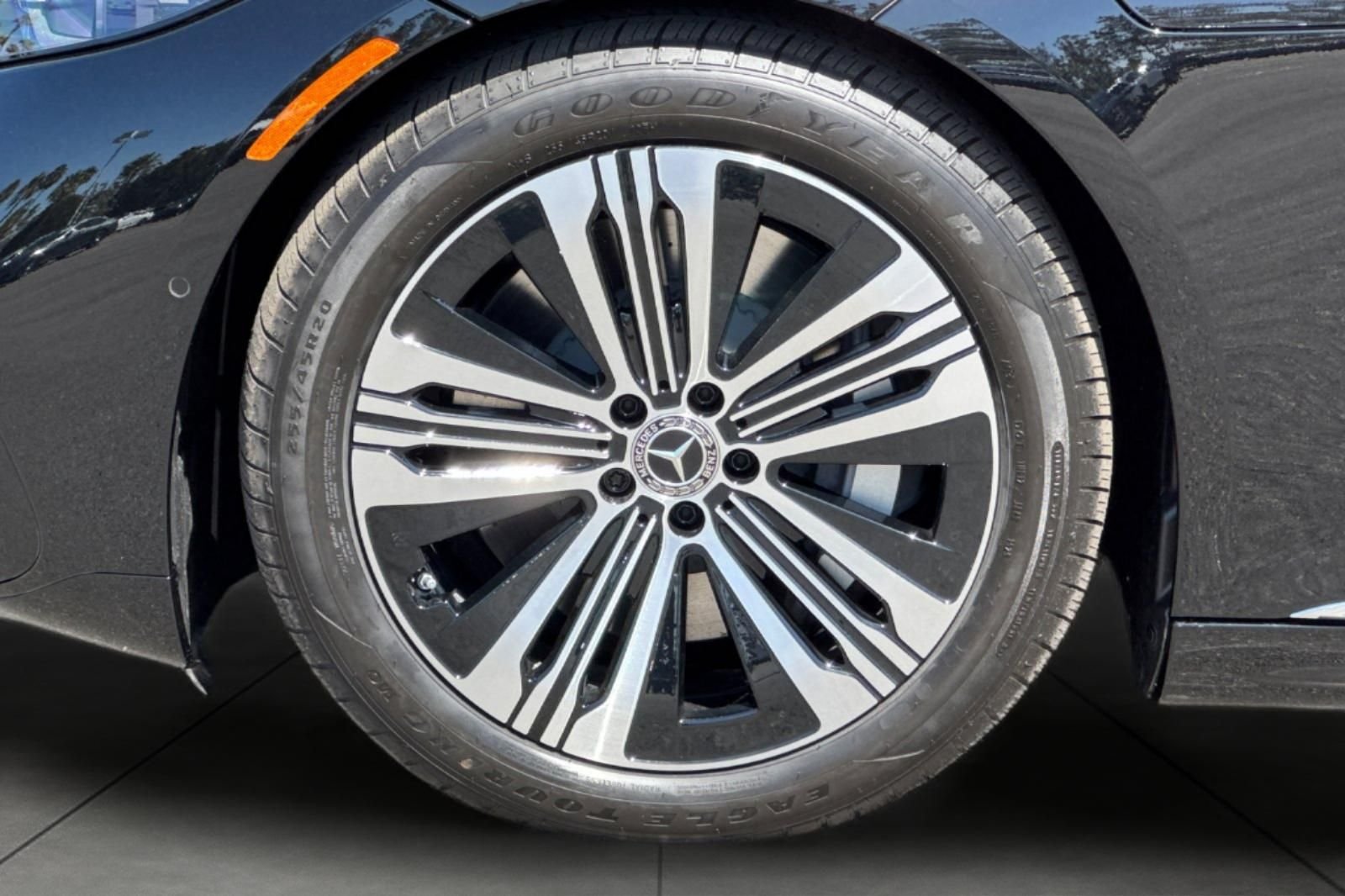 New 2026 Black Mercedes-Benz 450 image 3