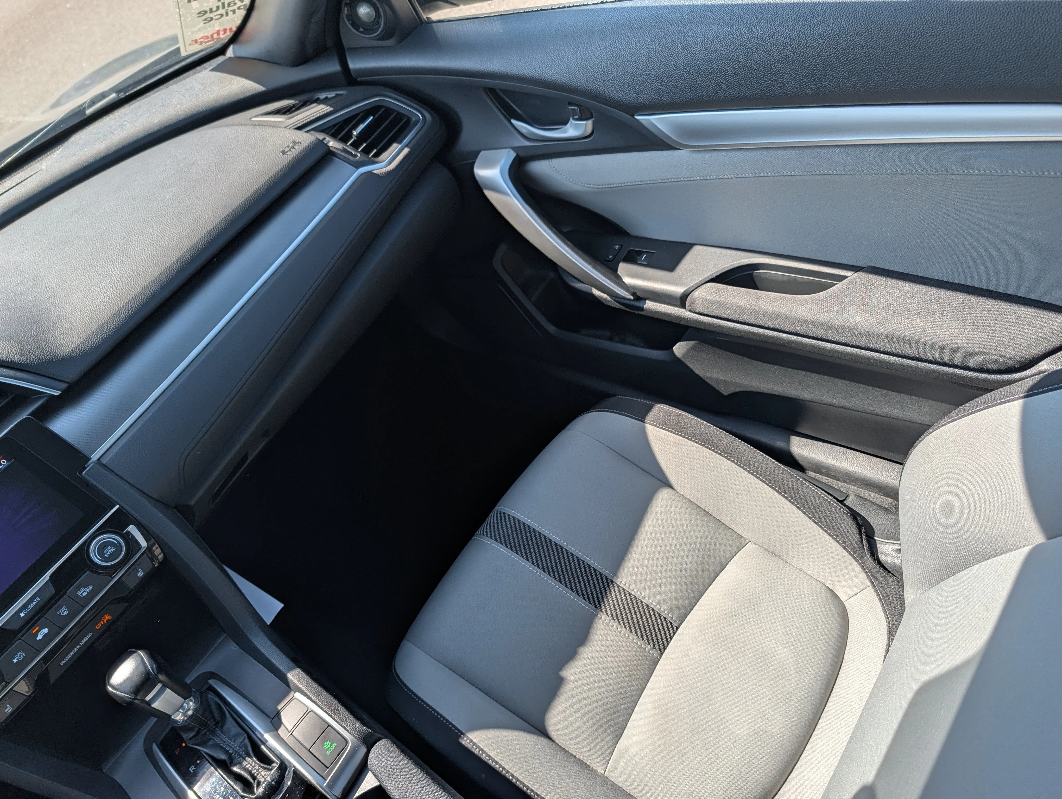 Used 2018 Modern Steel Metallic Honda EX-T image 11