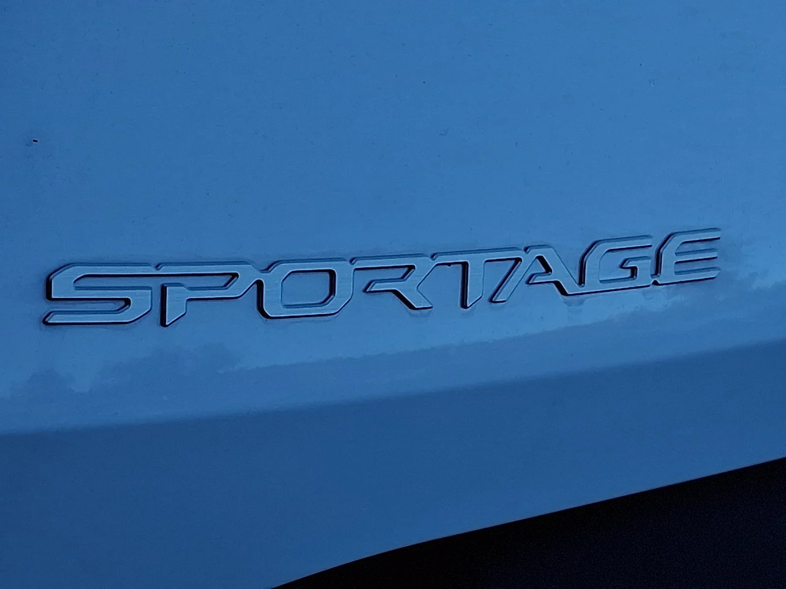 New 2026 Glacial White Pearl Kia LX image 15