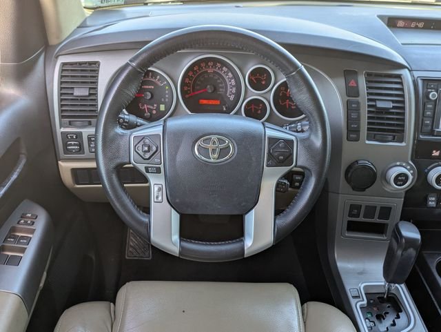 Used 2016  Toyota SR5 image 29