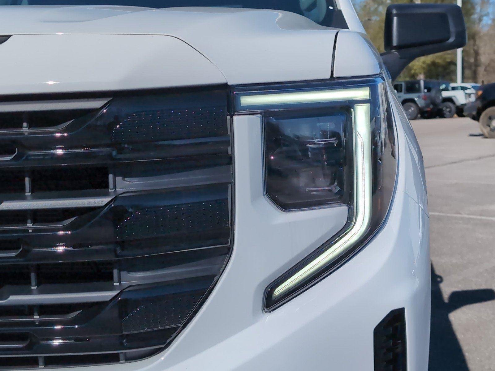 New 2026 Summit White GMC Elevation image 12