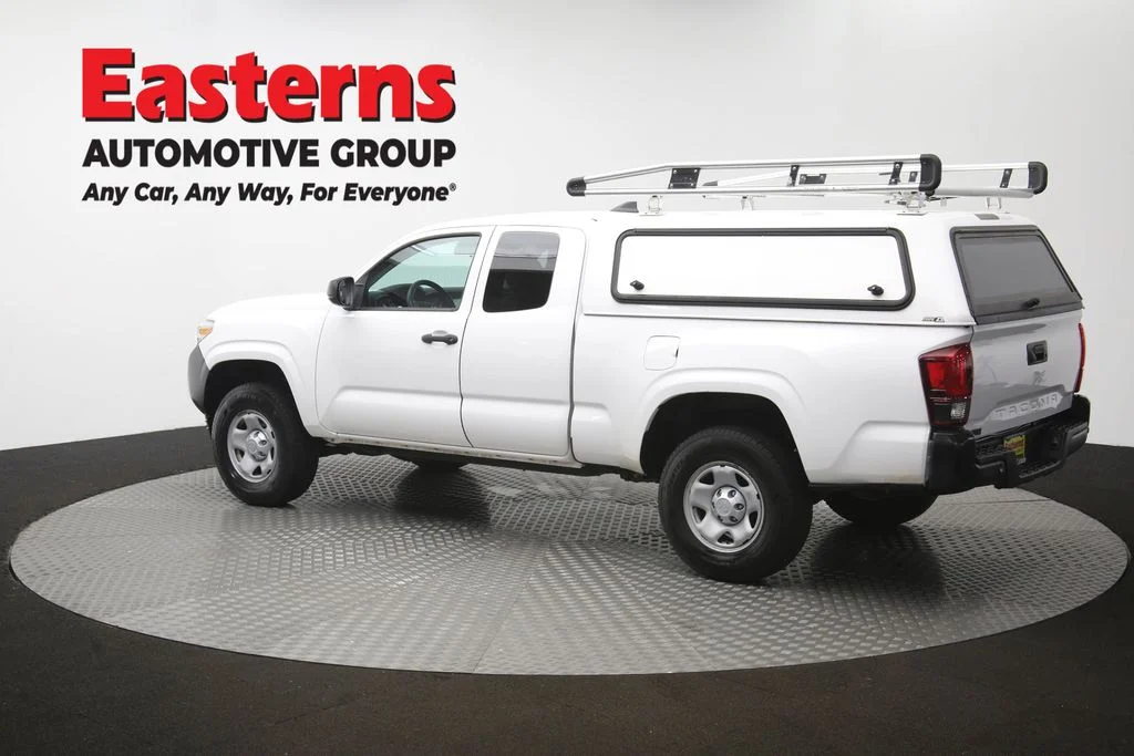 Used 2019 White Toyota SR image 62