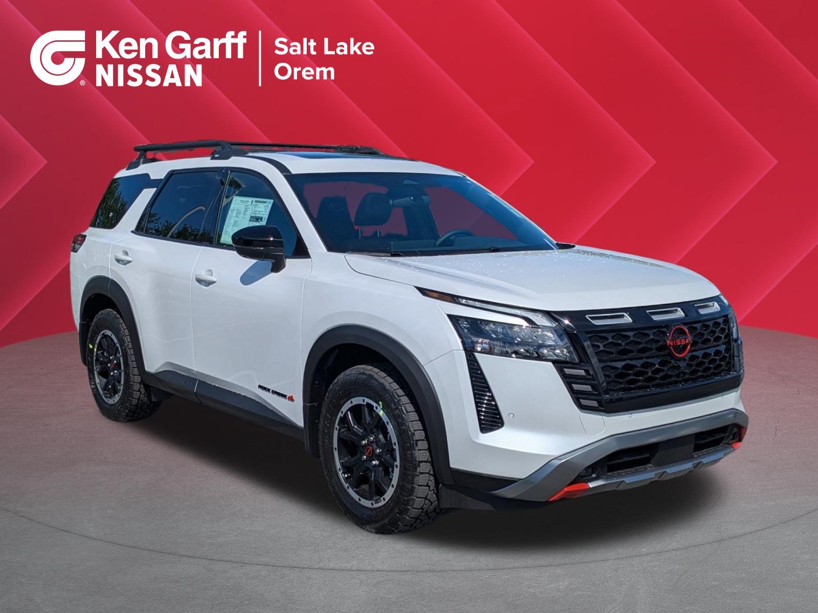 New 2026 Everest White Pearl TriCoat Nissan Rock Creek® image 1