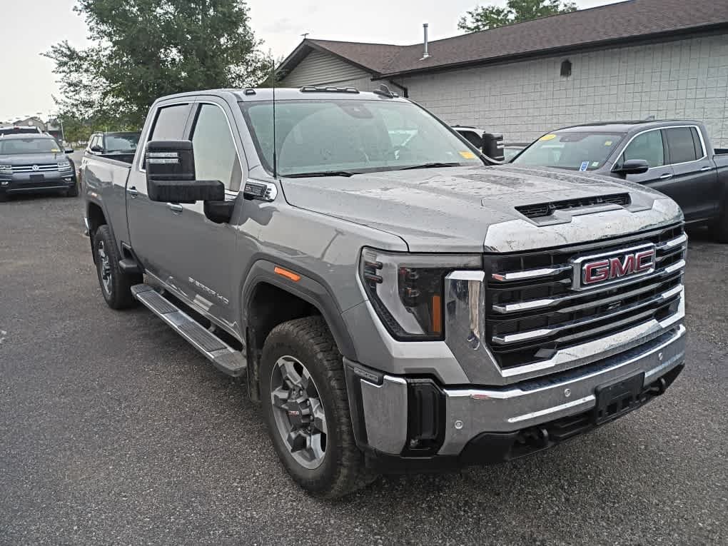 Used 2025 Sterling Metallic GMC SLE image 2