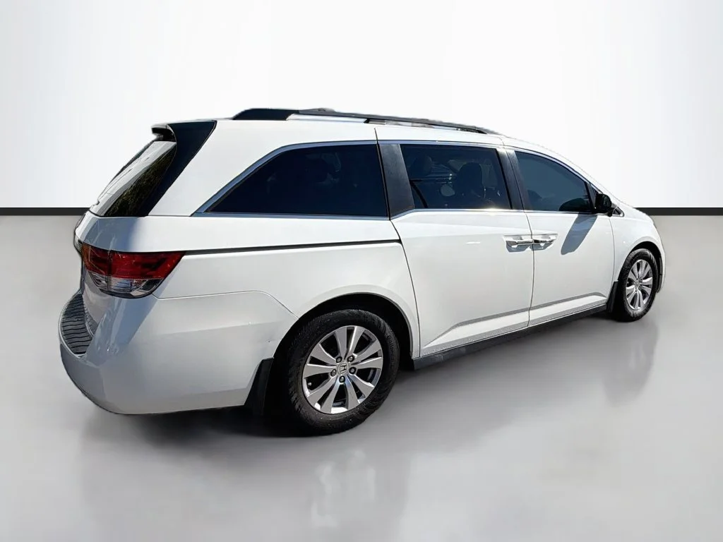 Used 2016 White Honda EX-L image 5