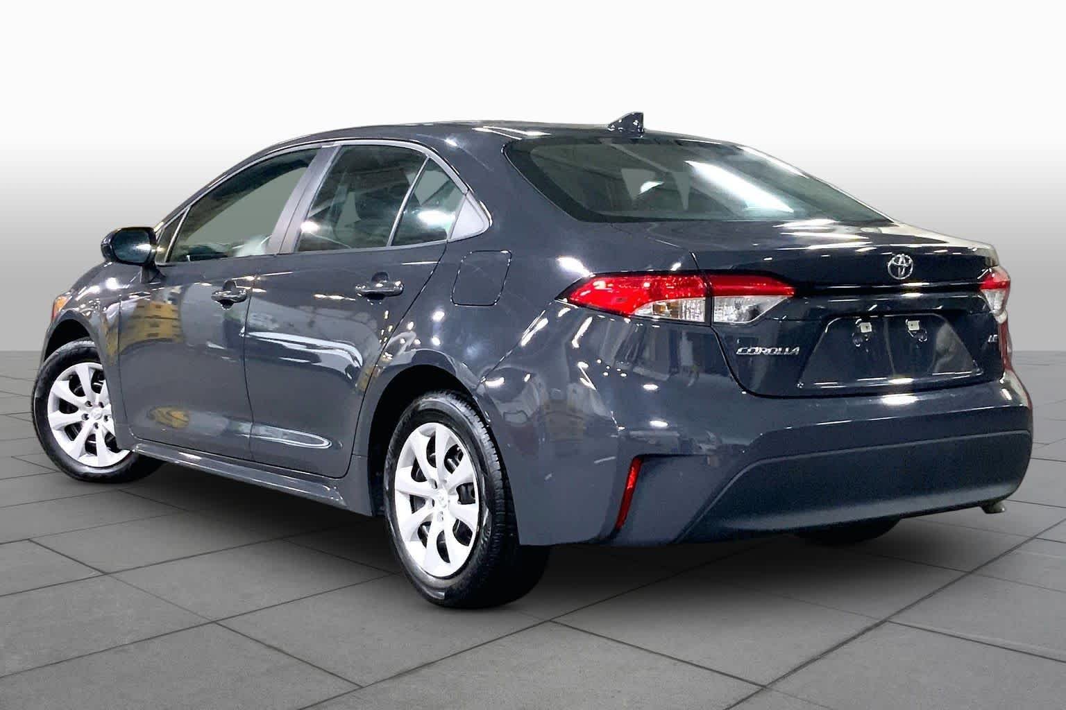 Used 2024 Underground Toyota LE image 12