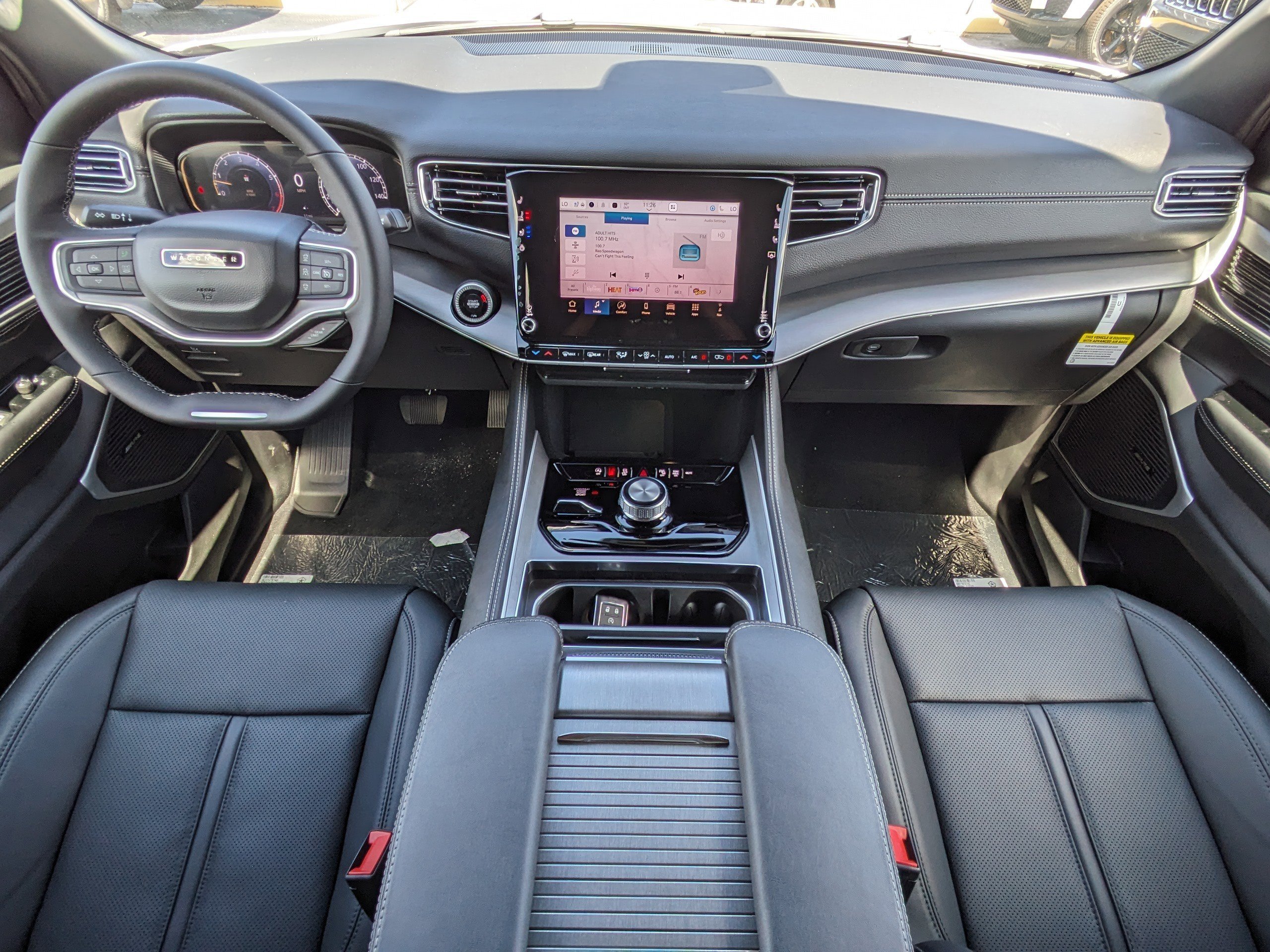 2025 Jeep Wagoneer Series I - Photo 16