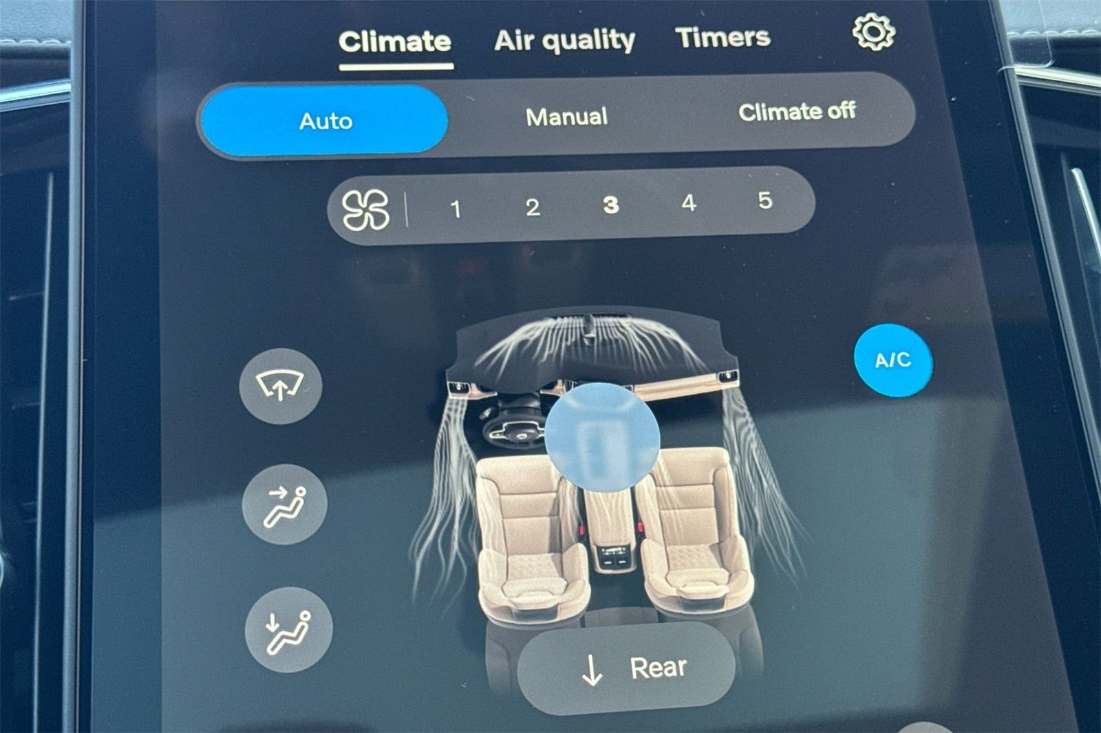 2026 Volvo XC90 Plus - Photo 21