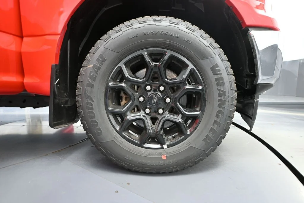 Used 2020 Red Ford XLT image 11