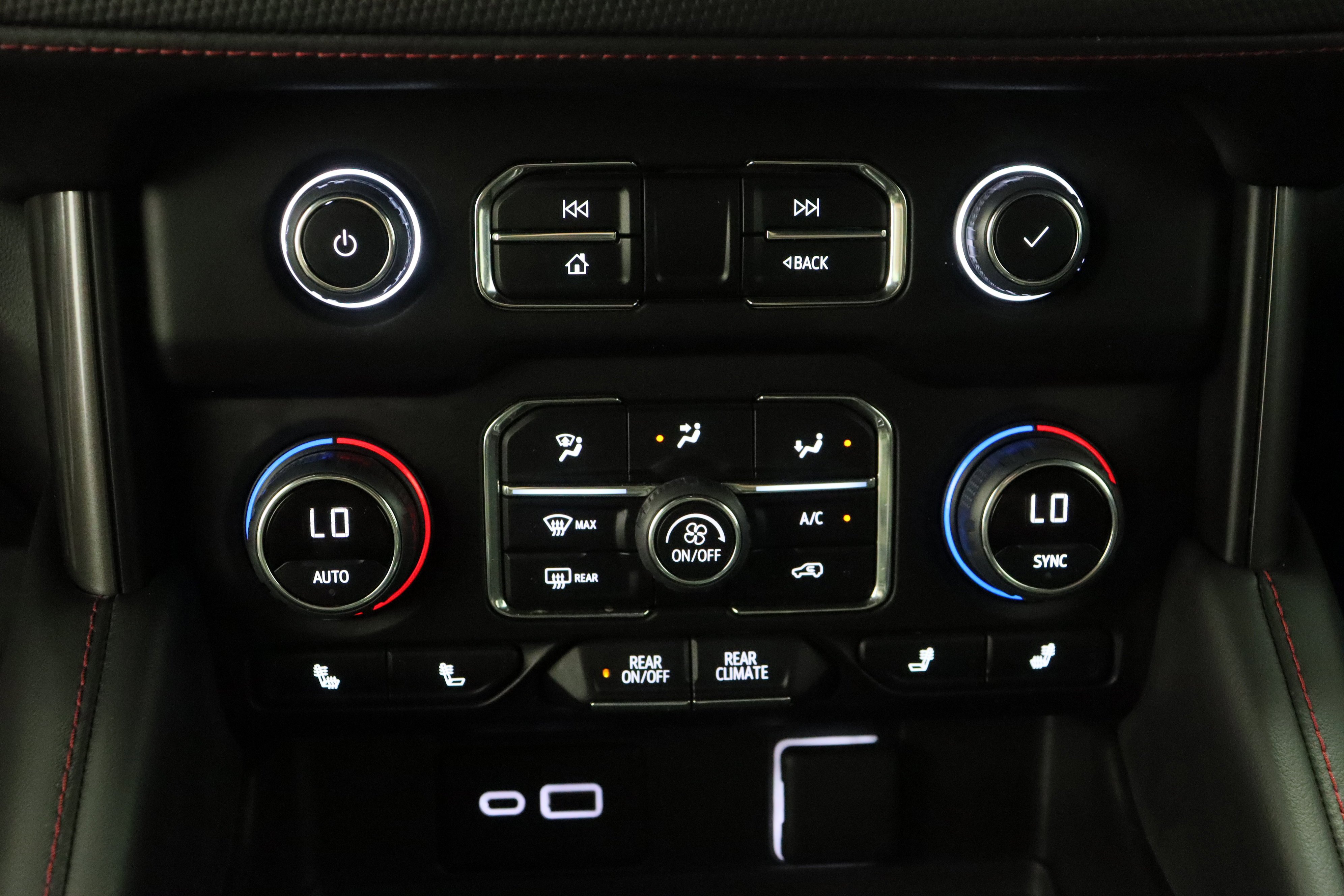 Used 2023 Iridescent Pearl Tricoat Chevrolet RST 5.3L image 21