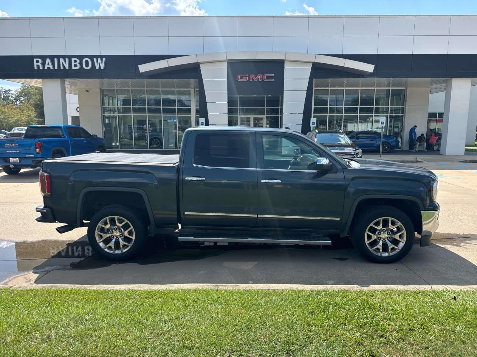 2017 GMC Sierra 1500 SLT