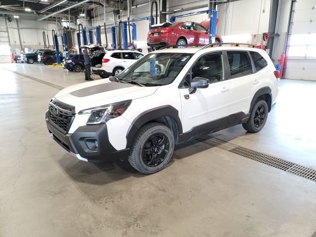 Used 2023 Crystal White Pearl Subaru Wilderness image 3