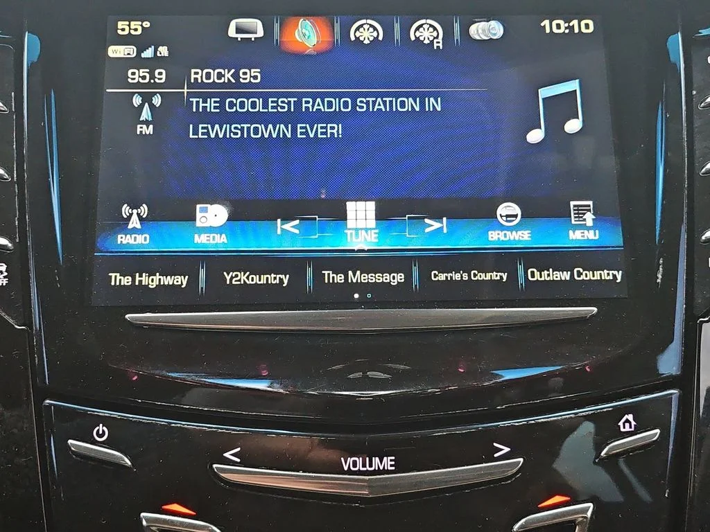 Used 2017 Silver Coast Metallic Cadillac Luxury image 38