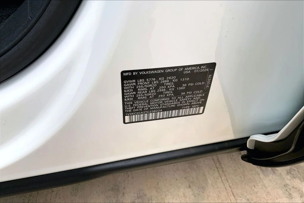New 2026 Opal White Pearl Volkswagen SE w/Technology image 14
