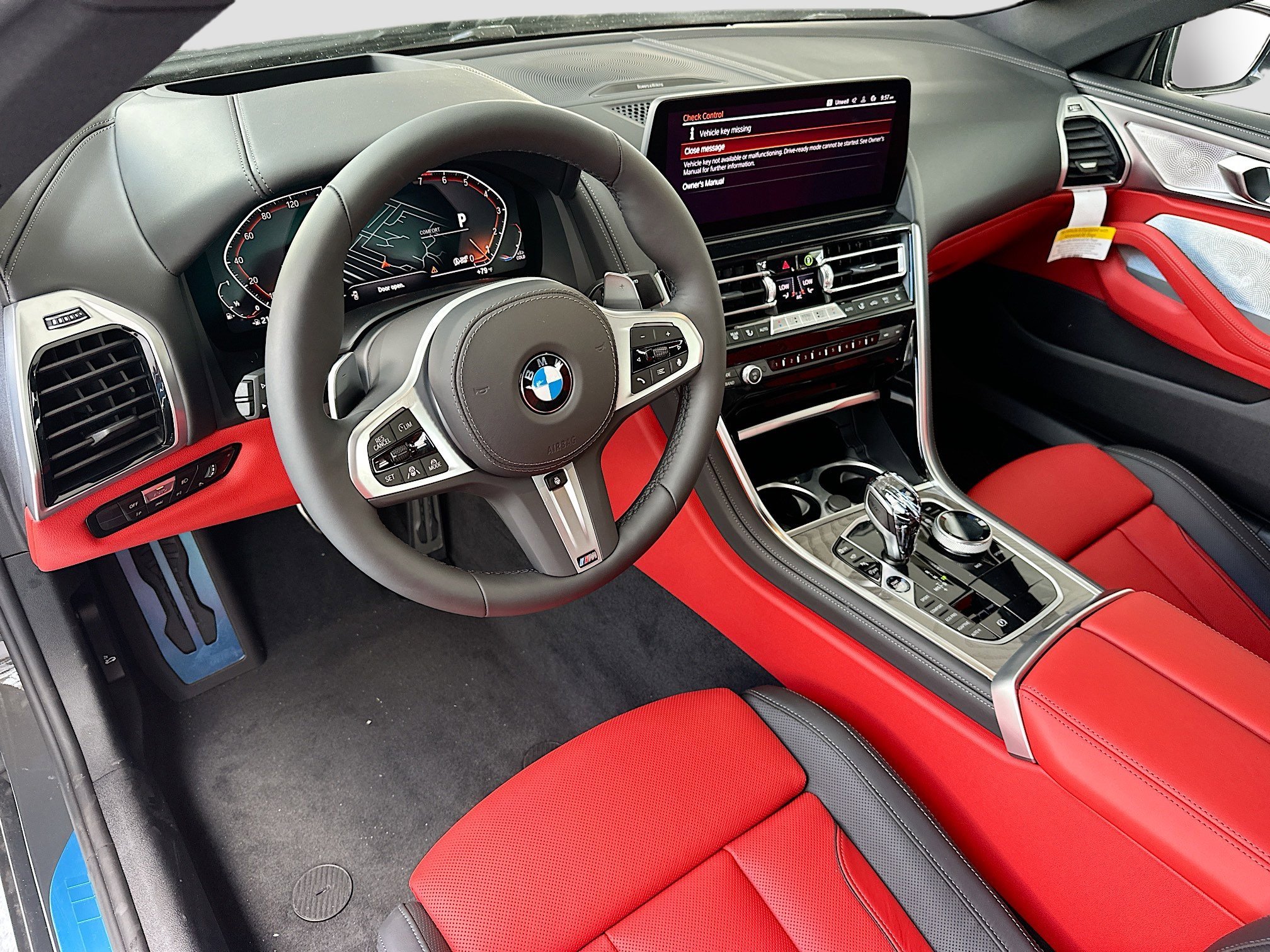 2026 BMW 8 Series 840i - Photo 7