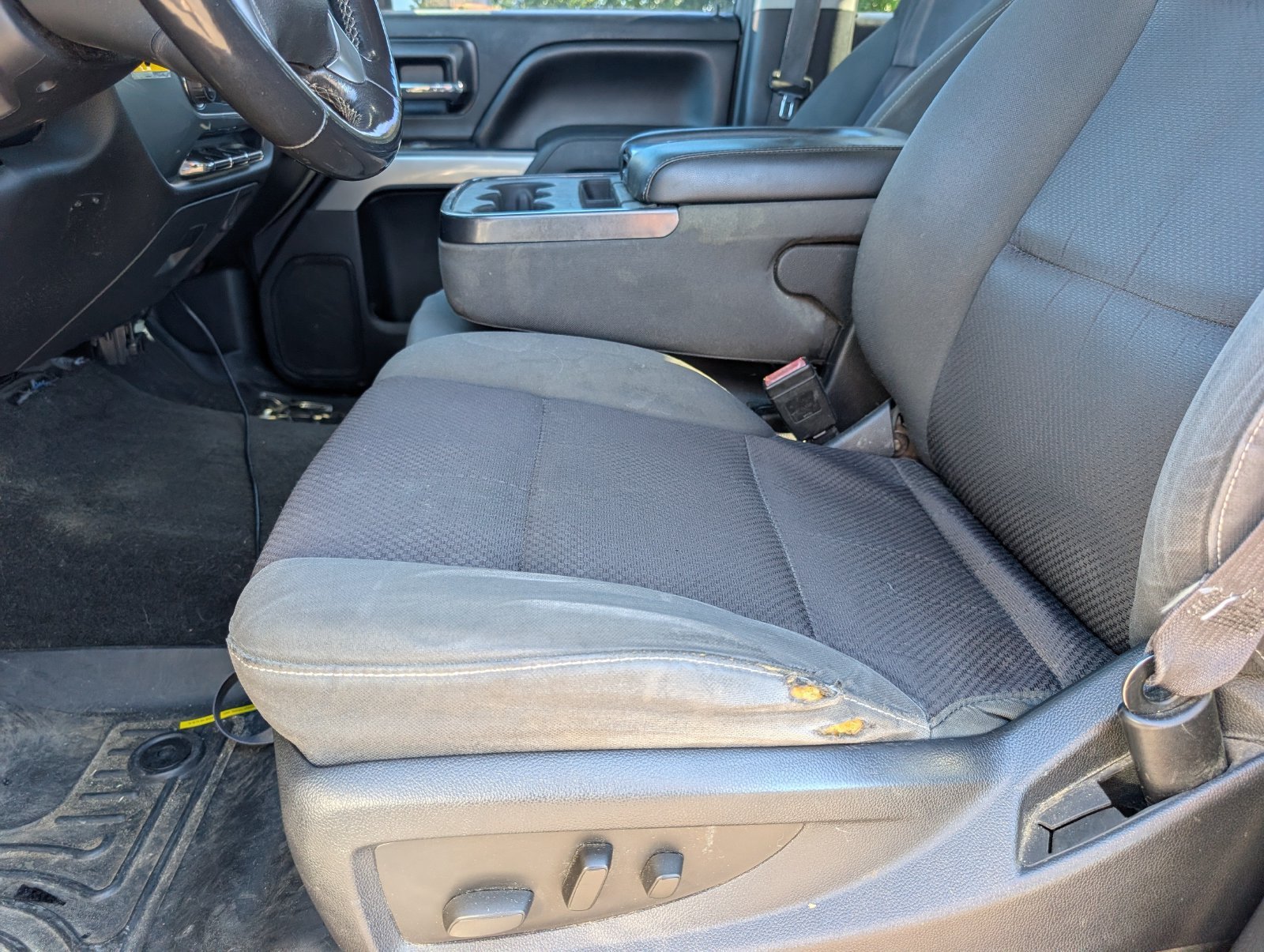 Used 2014 DEEP RUBY METALLIC Chevrolet LT image 6