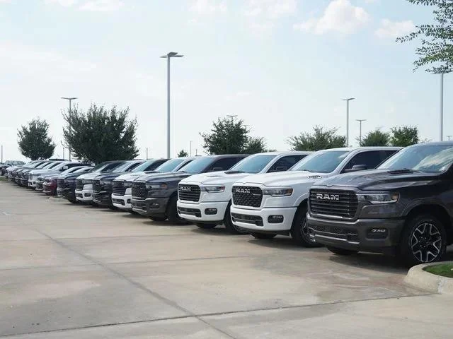 New 2026 Bright White Clear-Coat Exterior Paint RAM Warlock image 29