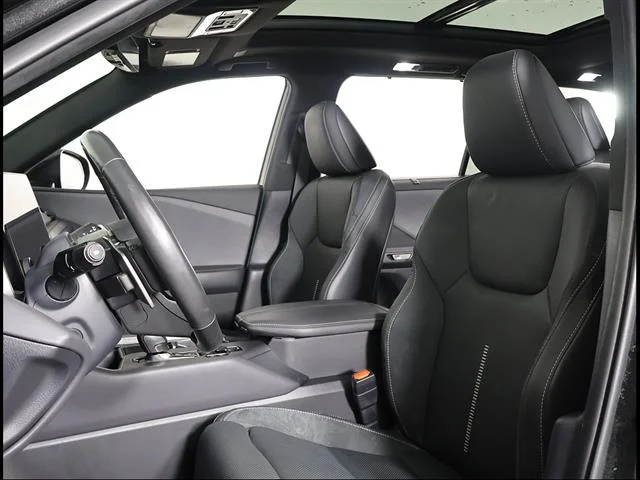 Used 2024 CAVIAR Lexus Luxury image 7