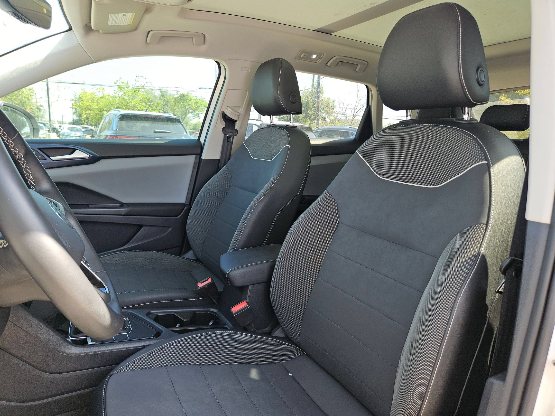 Certified Used 2023 Pure White Volkswagen SE image 14
