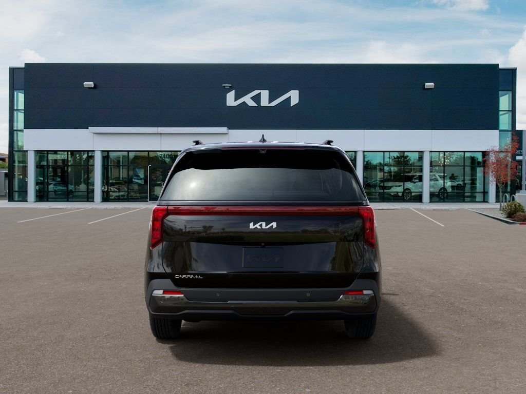 New 2026 Black Kia SX image 5
