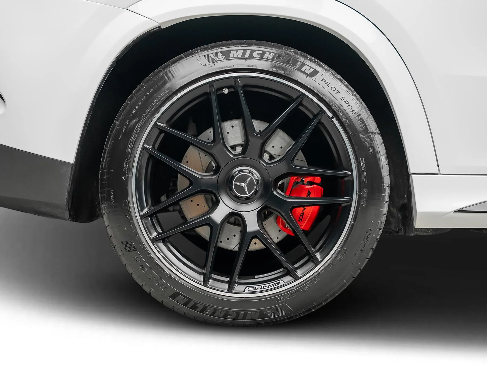 Used 2025 White Mercedes-Benz GLE 63 S AMG® image 35
