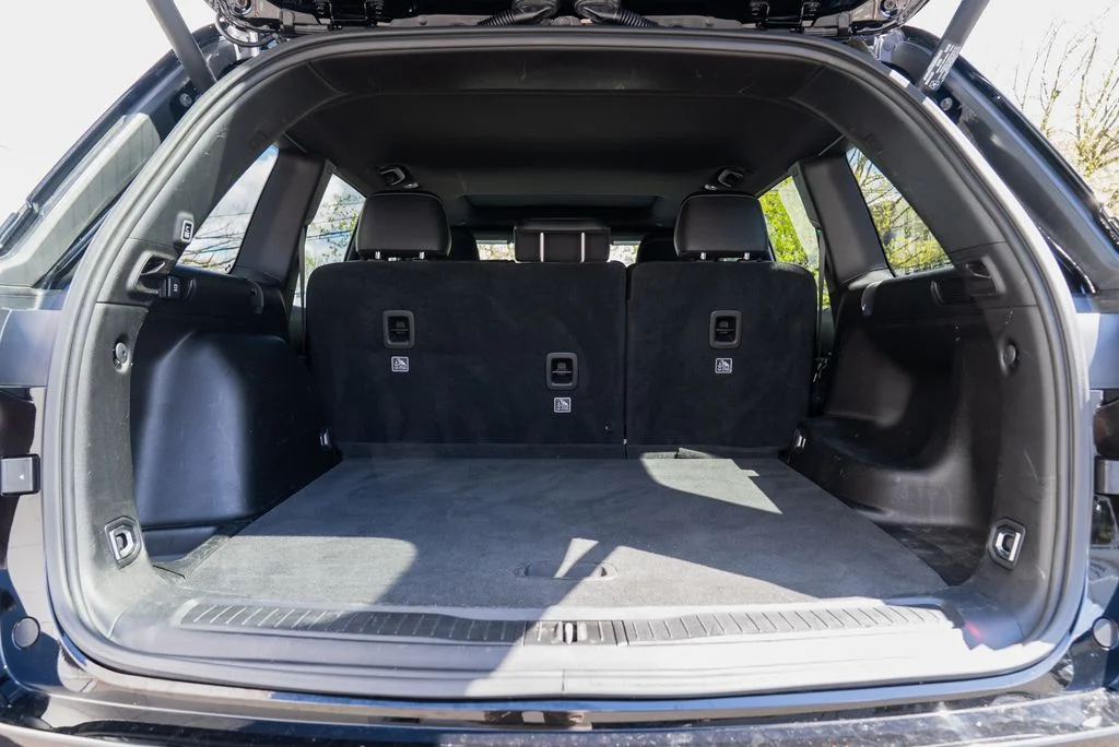 Used 2024 Black Jeep Altitude X image 8
