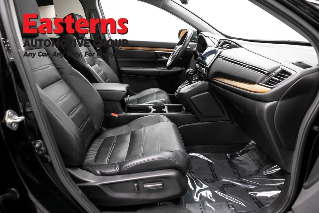 Used 2019 Black Honda EX-L image 24