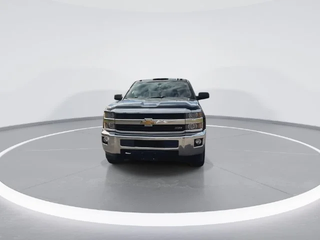 Used 2015 Black Chevrolet LT image 4
