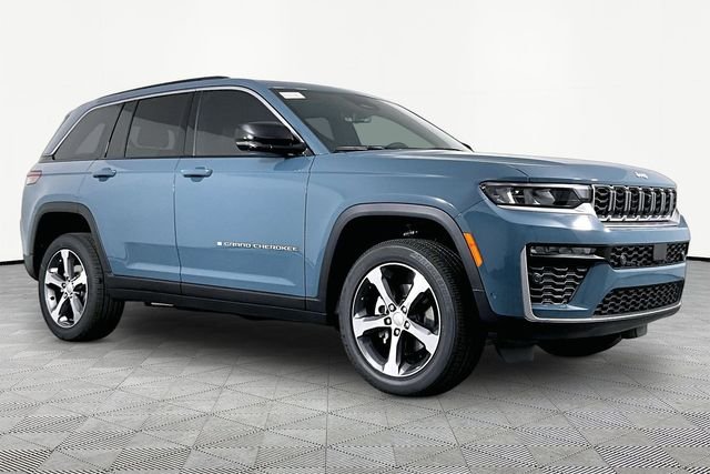 New 2026 Steel Blue Exterior Paint Jeep Limited image 3