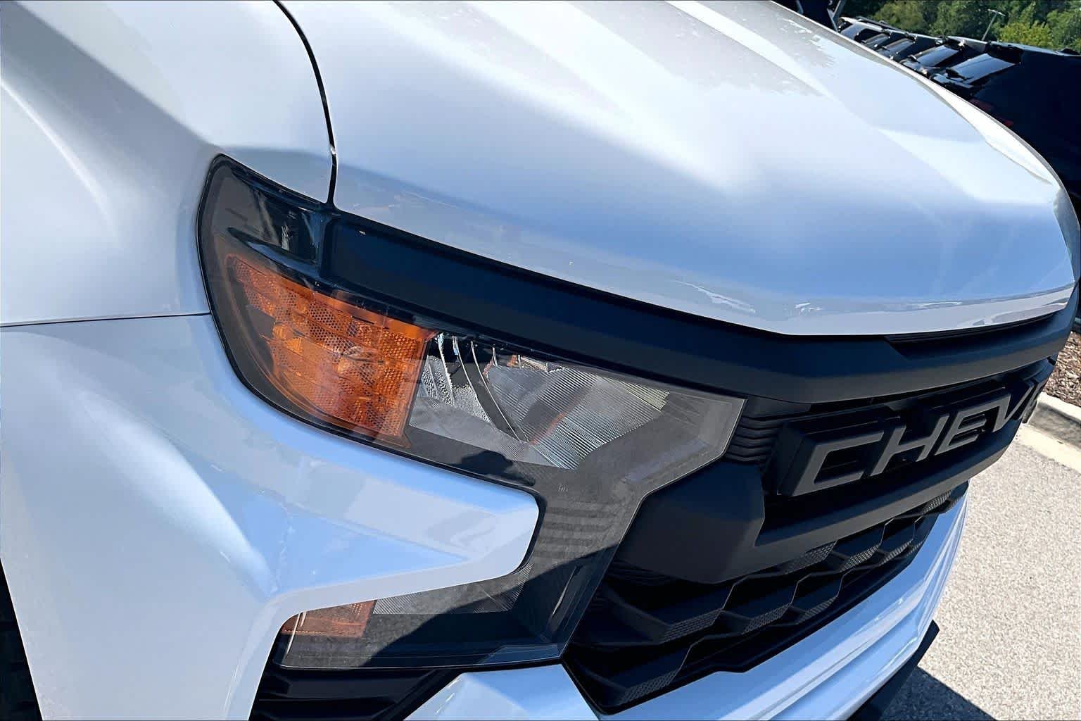 2025 Chevrolet Silverado 1500 Custom - Photo 28