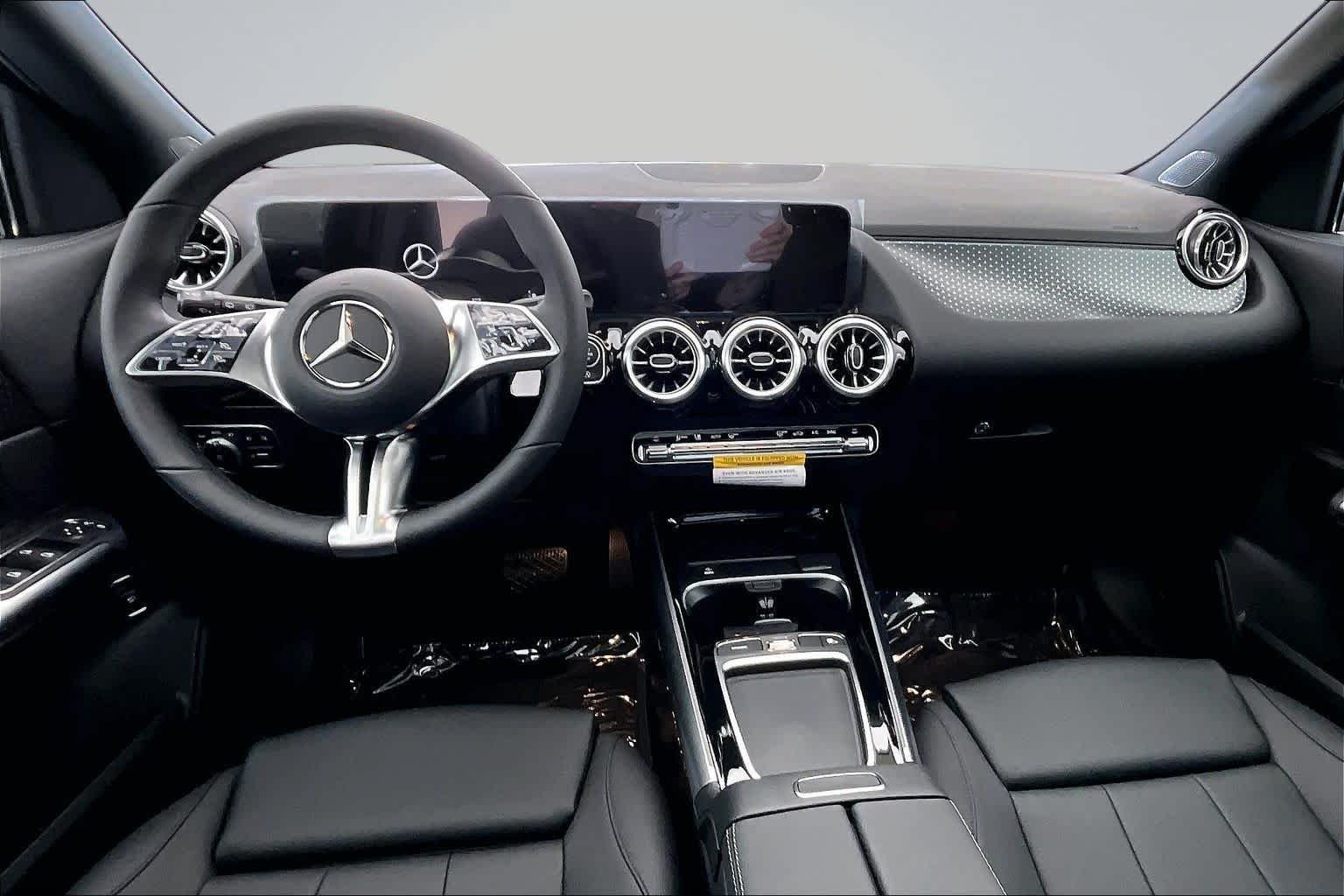 New 2026 Cosmos Black Metallic Mercedes-Benz GLA 250 image 10