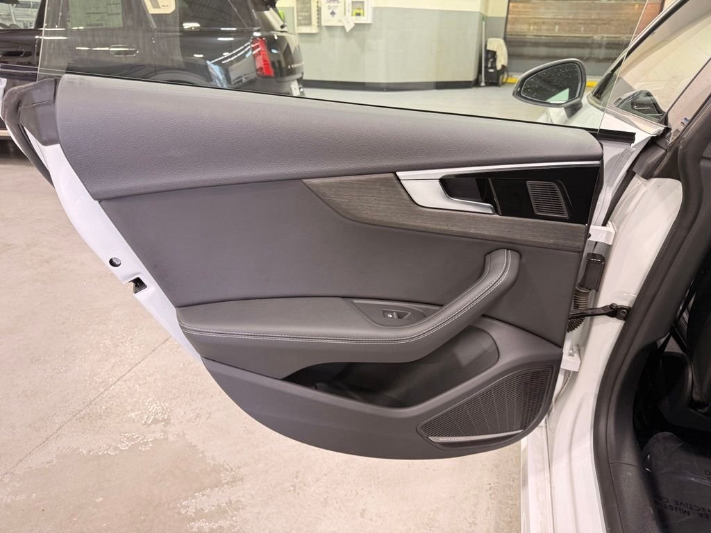 Used 2023 White Audi quattro image 20